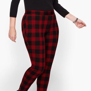 PLUS SIZE Petite ANKLE SNAP PONTE LEGGINGS - PLAID